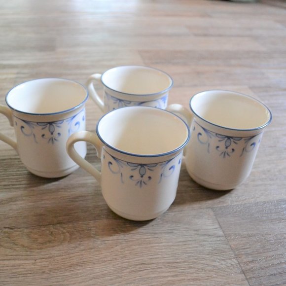 Lenox Vintage Country Blue Floral Cottage Core Mugs Set of 4 - Picture 1 of 2